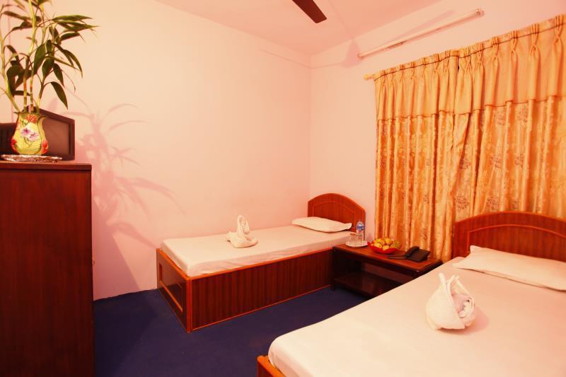 Hotel Center Lake Pokhara Zewnętrze zdjęcie