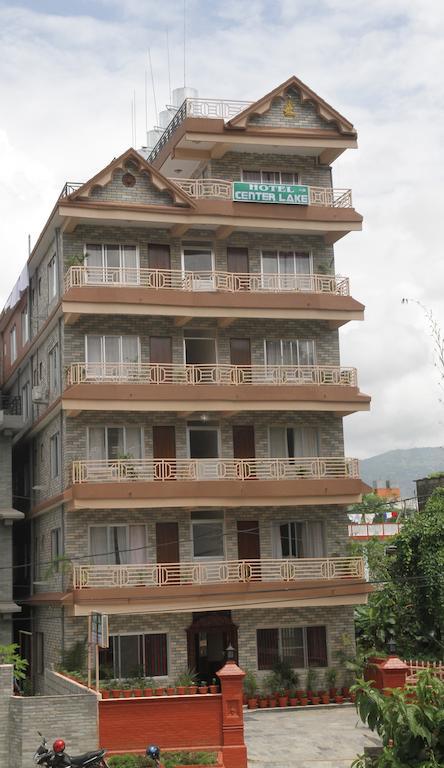 Hotel Center Lake Pokhara Zewnętrze zdjęcie