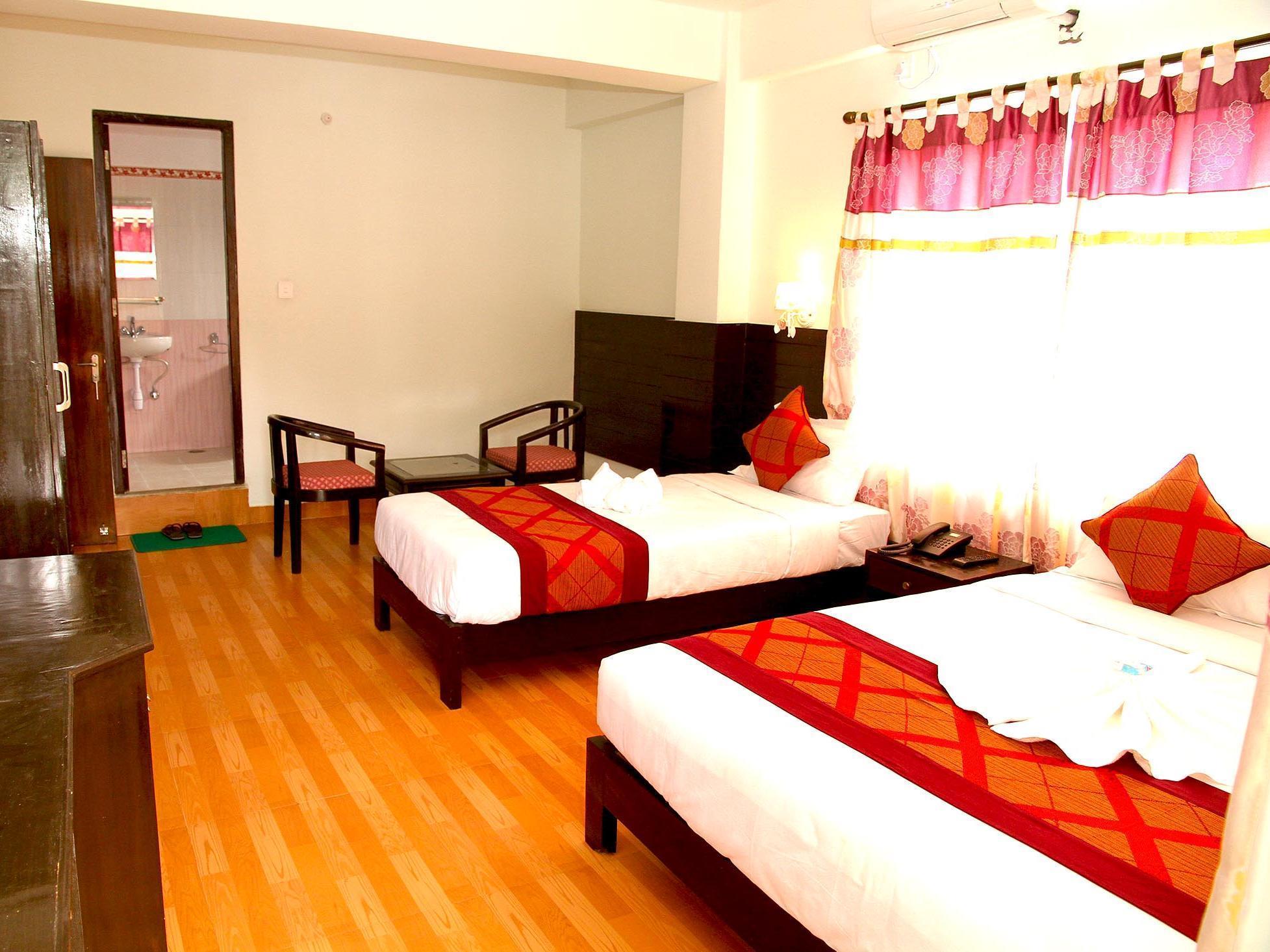 Hotel Center Lake Pokhara Zewnętrze zdjęcie