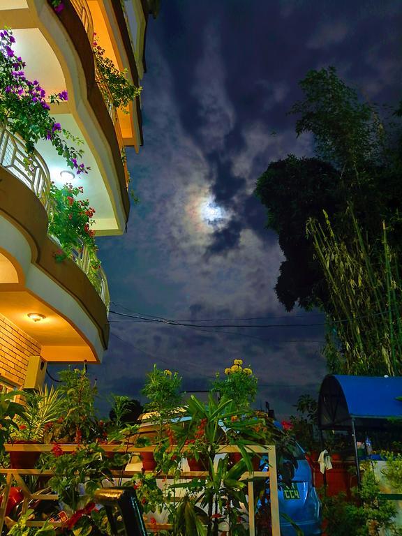 Hotel Center Lake Pokhara Zewnętrze zdjęcie
